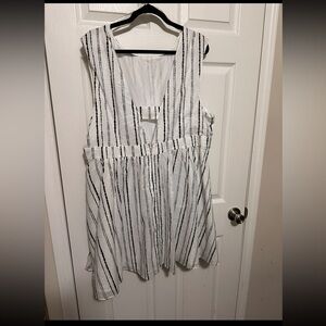 NWT - Forever 21 Summer Dress